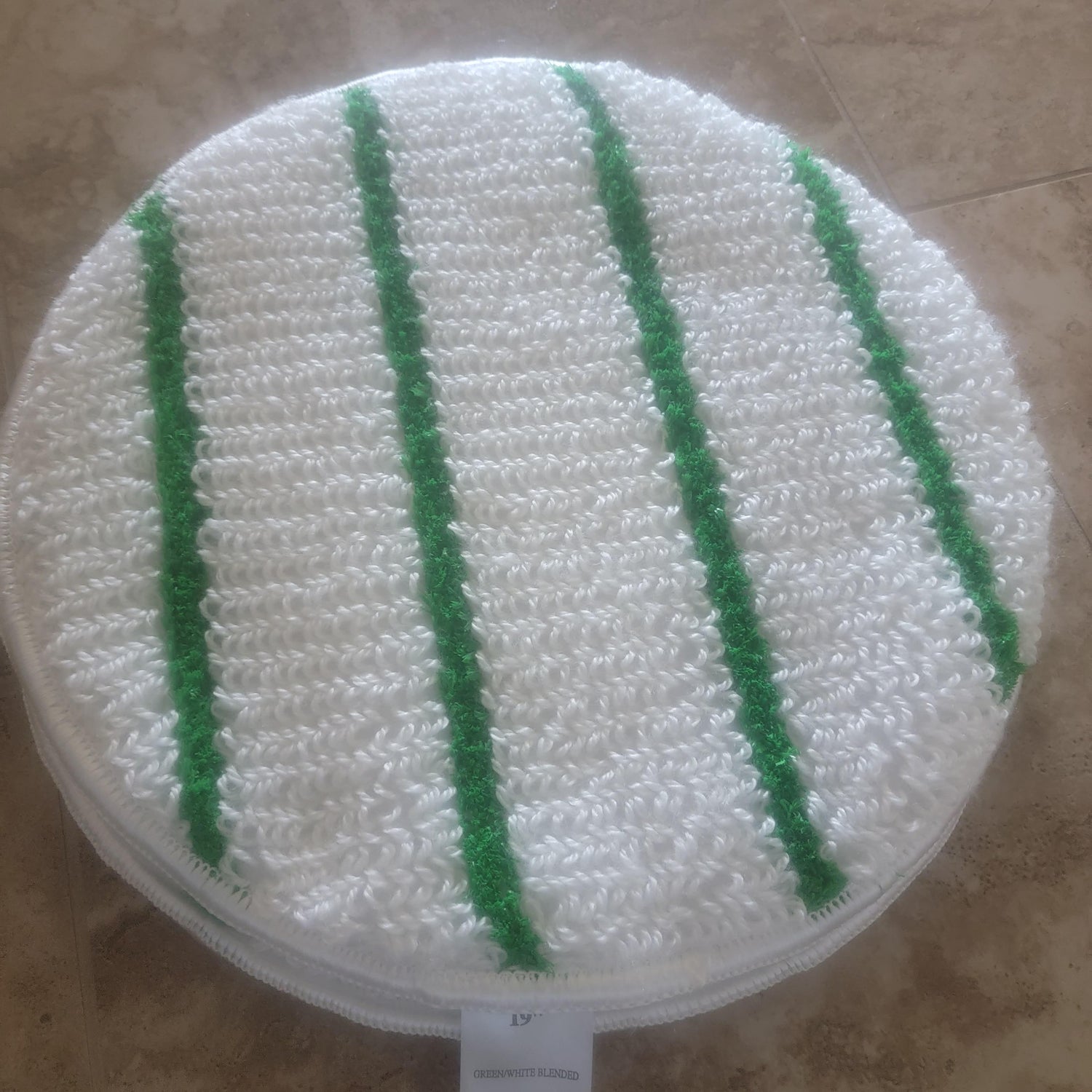 Carpet cleaning bonnets