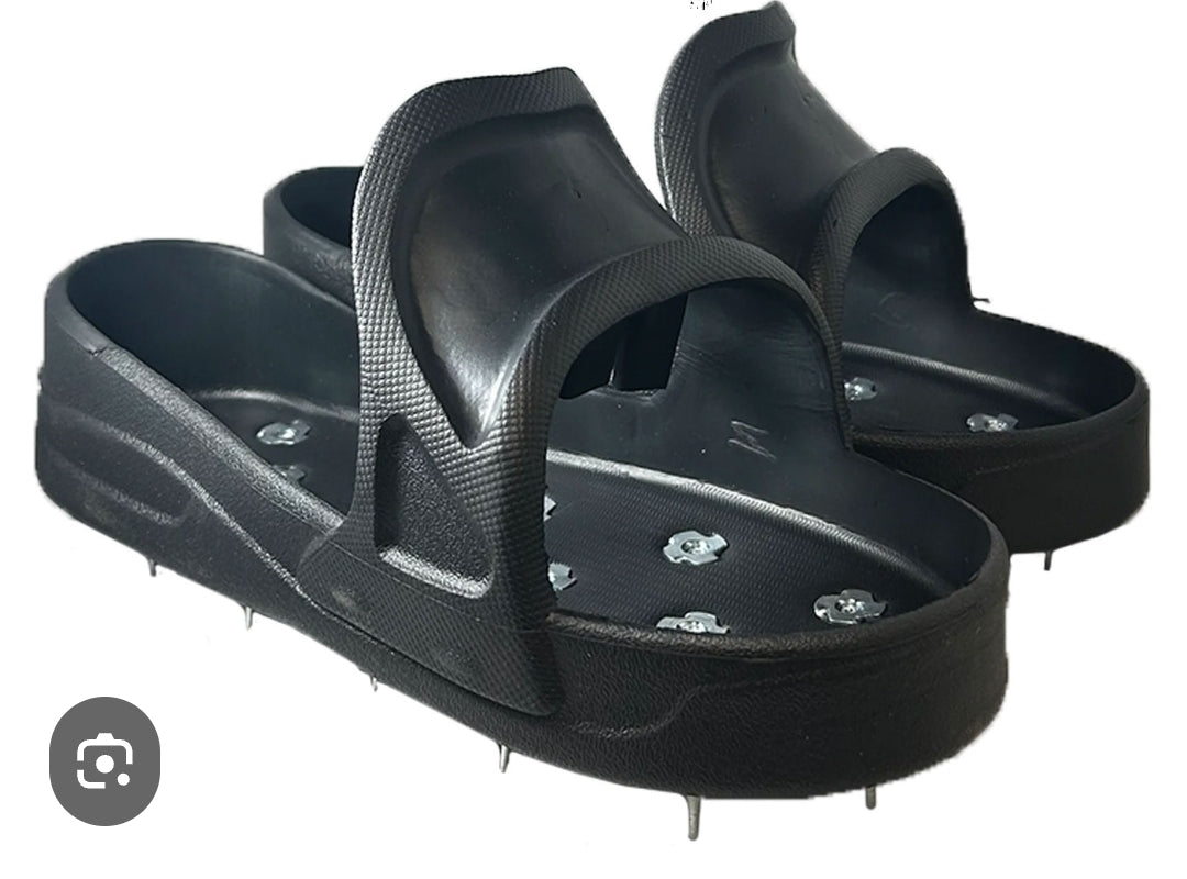 Epoxy spike shoes Large